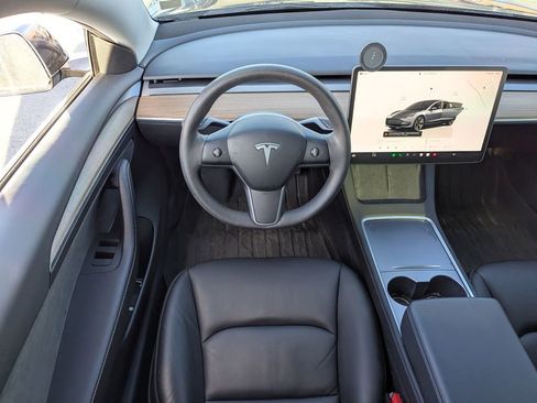 Used 2023 Tesla Model 3 Standard Range image 25
