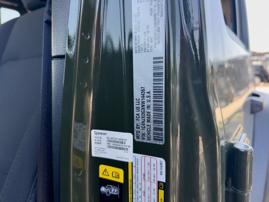 Used 2022 Jeep Wrangler Unlimited Sport AWD/4WD image 25
