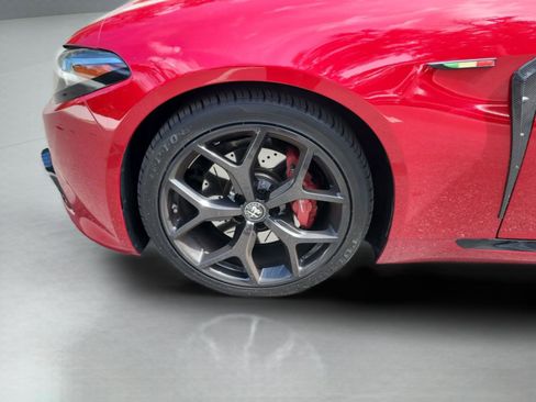 Used 2020 Alfa Romeo Giulia w/ Quick Order Package 22K Sport image 26