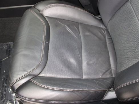 Used 2022 Ford Explorer Platinum w/ Equipment Group 601A image 14