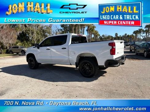 Used 2024 Chevrolet Silverado 1500 Custom Trail Boss w/ Dark Appearance Package image 7