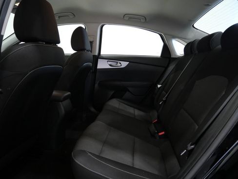 Used 2024 Kia Forte LXS w/ LXS Technology Package FWD image 23