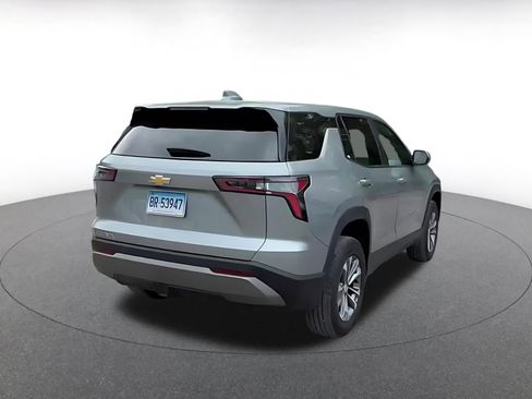 Used 2025 Chevrolet Equinox LT FWD image 15