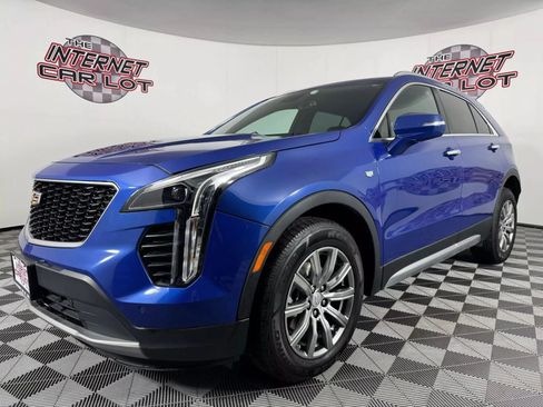 Used 2021 Cadillac XT4 Premium Luxury AWD/4WD image 3
