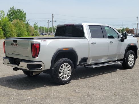 Used 2023 GMC Sierra 2500 SLT w/ SLT Premium Package AWD/4WD image 5