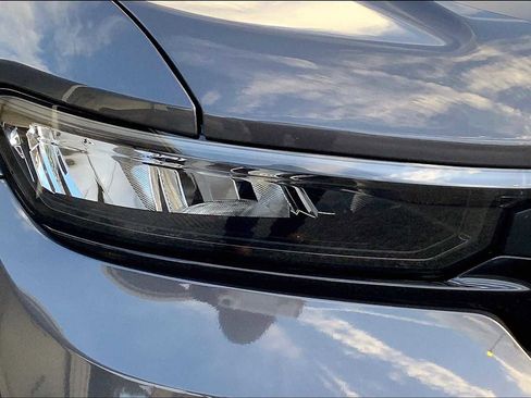 Used 2022 Jeep Grand Cherokee Trailhawk image 25