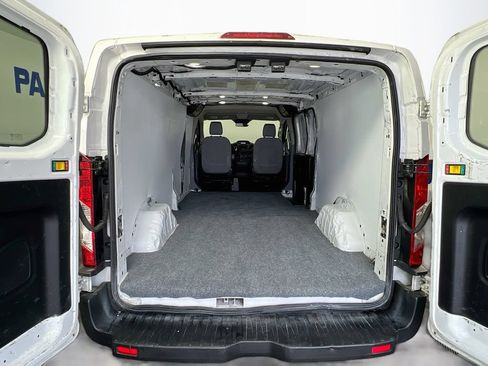 Certified 2019 Ford Transit 250 148 Low Roof RWD image 27