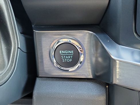 Used 2024 Ford F250 Lariat w/ Lariat Ultimate Package image 18