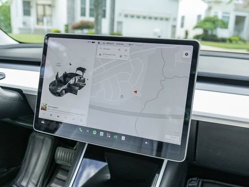 Used 2018 Tesla Model 3 Long Range AWD/4WD image 39