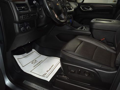 Used 2024 Chevrolet Tahoe High Country AWD/4WD image 38