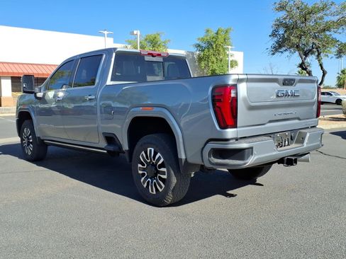 Used 2026 GMC Sierra 2500 Denali Ultimate w/ Max Trailering Package AWD/4WD image 3