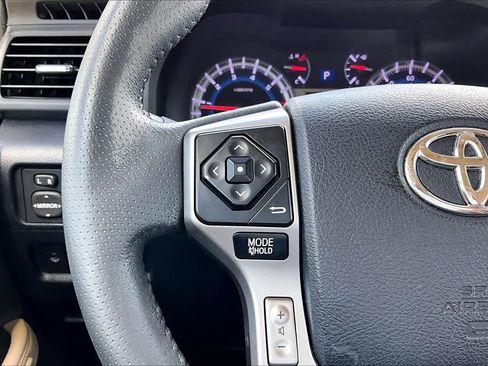 Used 2017 Toyota 4Runner Limited RWD image 24