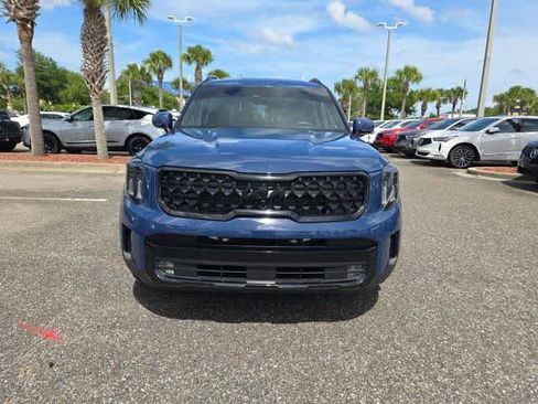 Used 2025 Kia Telluride SX X-Line AWD/4WD image 3