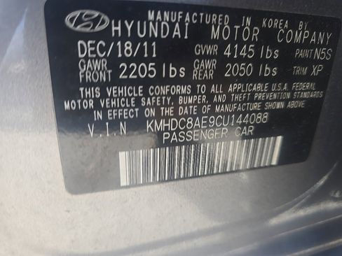 Used 2012 Hyundai Elantra GLS w/ Preferred Pkg image 13