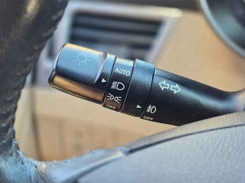 Used 2012 Hyundai Elantra Limited w/ Technology Pkg 5 image 43