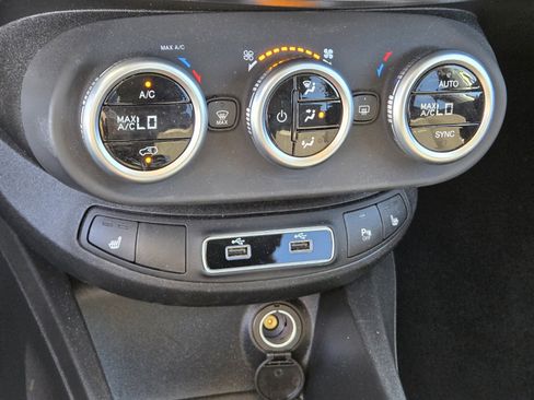 Used 2023 FIAT 500X Pop w/ Comfort Group image 20