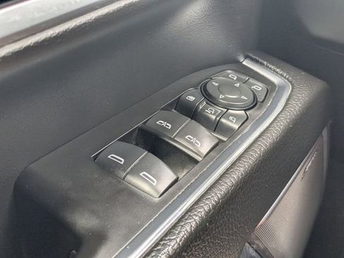 Used 2024 GMC Sierra 3500 Denali w/ Denali Reserve Package image 28