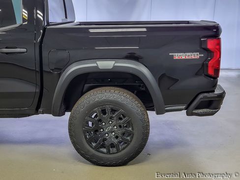 New 2026 Chevrolet Colorado Trail Boss AWD/4WD image 9