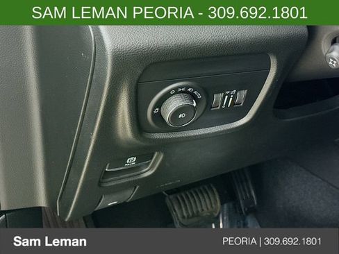 New 2025 Jeep Grand Cherokee L Limited w/ Luxury Tech Group II AWD/4WD image 10