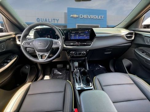 New 2026 Chevrolet TrailBlazer ACTIV w/ Convenience Package FWD image 5
