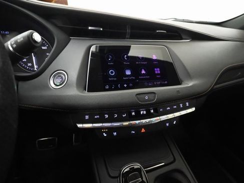 Used 2020 Cadillac XT4 Sport image 18