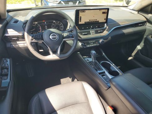 Certified 2023 Nissan Altima 2.5 SL image 16