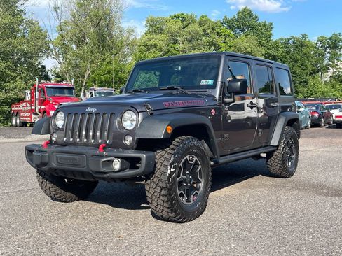 Used 2016 Jeep Wrangler Unlimited Rubicon AWD/4WD image 12