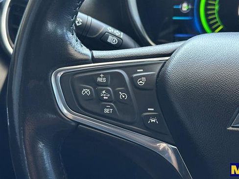 Used 2018 Chevrolet Volt Premier w/ Driver Confidence Package image 29