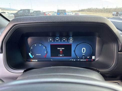 Used 2025 Ford F150 Lariat w/ Equipment Group 501A Mid image 18