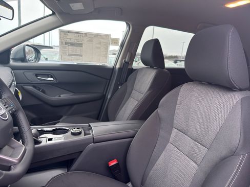 New 2026 Nissan Rogue SV image 26