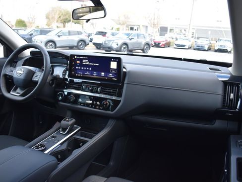 New 2026 Nissan Pathfinder SV image 60