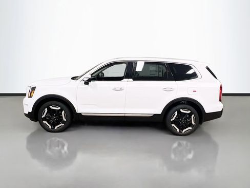 New 2025 Kia Telluride S image 4