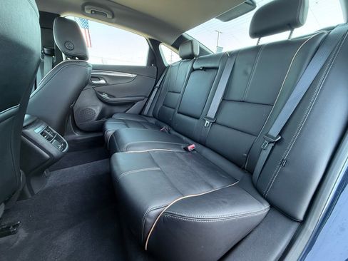 Used 2019 Chevrolet Impala Premier w/ Premier Convenience Package image 23