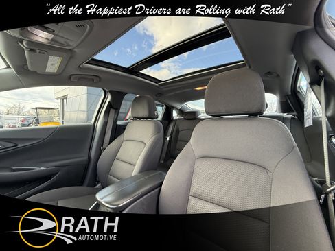 Used 2023 Chevrolet Malibu LT image 12