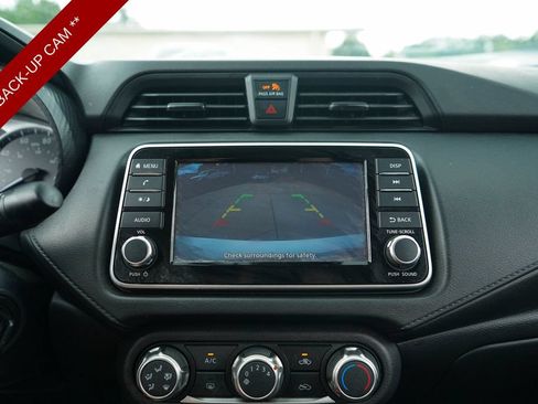 Used 2025 Nissan Versa S w/ Electronics Package FWD image 11
