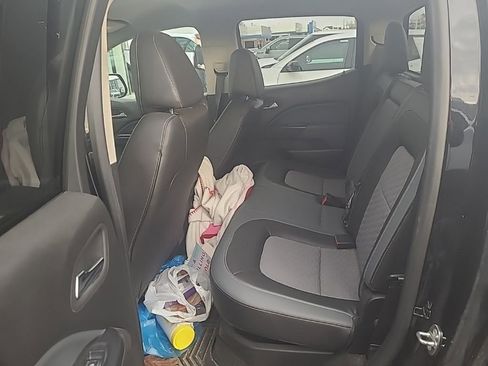 Used 2016 Chevrolet Colorado Z71 image 5