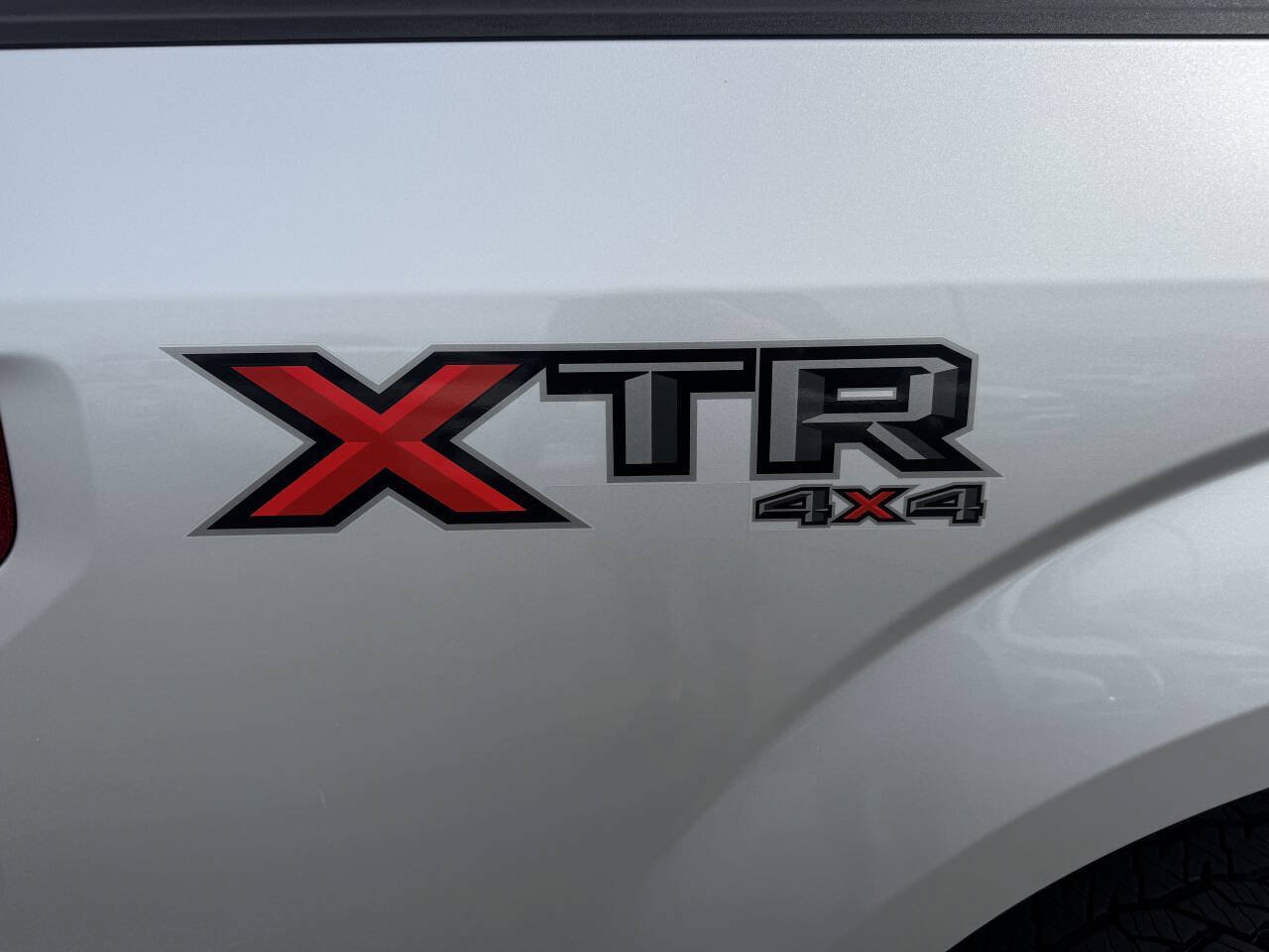 Used 2016 Ford F150 XLT w/ Equipment Group 301A Mid AWD/4WD image 23