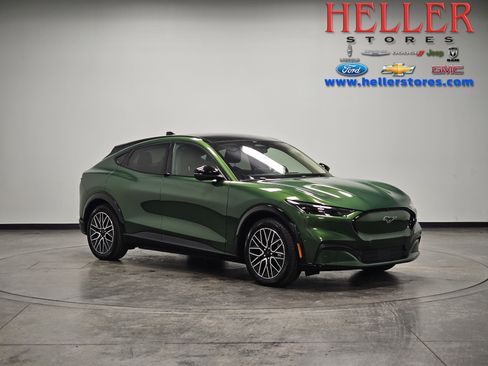 Used 2024 Ford Mustang Mach-E Premium image 1