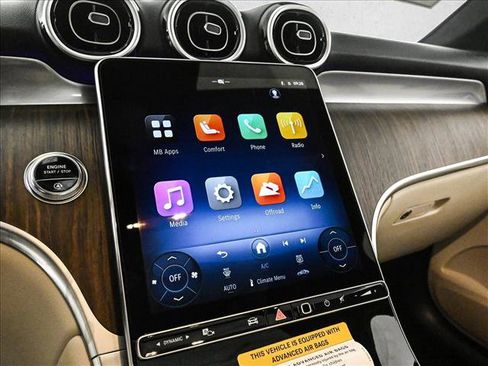 New 2026 Mercedes-Benz GLC 300 GLC 300 image 14