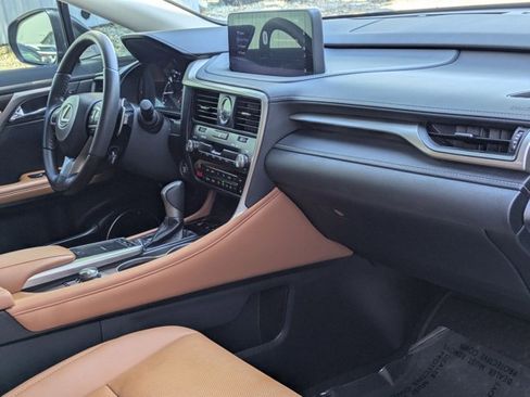 Certified 2022 Lexus RX 350 FWD w/ Premium Package image 21