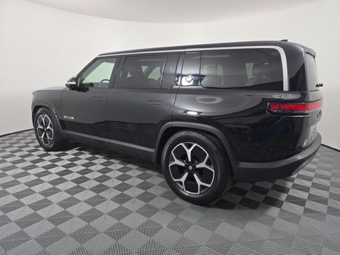 Used 2024 Rivian R1S Adventure AWD/4WD image 3