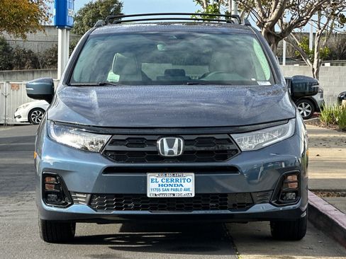 New 2026 Honda Odyssey Elite image 7