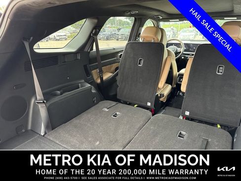 Used 2025 Kia Sorento SX Prestige w/ Olive Brown Leather Package AWD/4WD image 37