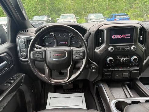 Certified 2021 GMC Sierra 1500 AT4 w/ AT4 Preferred Package AWD/4WD image 17