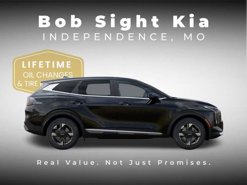 New 2026 Kia Sportage LX w/ LX Convenience Package FWD image 7