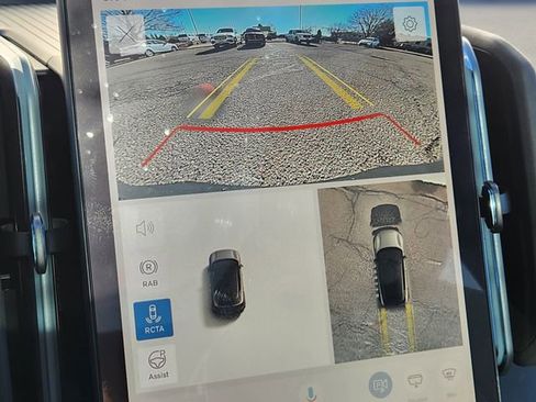 New 2026 Volvo EX30 Ultra w/ Protection Package Premier image 21