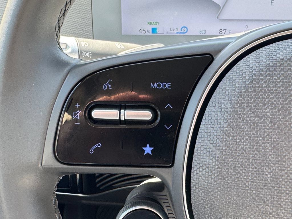 Certified 2024 Hyundai Ioniq 5 SE RWD image 23