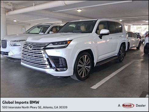 Used 2023 Lexus LX 600 4WD w/ Luxury Package image 1