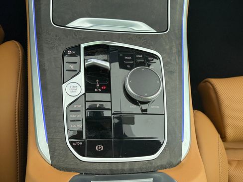 Used 2024 BMW X5 sDrive40i w/ Premium Package RWD image 17