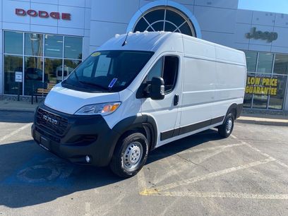 Used 2025 RAM ProMaster 2500 w/ Premium Convenience Group